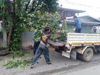 ดับเพลิงแม่สอด ออกตัดต้นไม้บริเวณบ้านทุ่งซอยกลาง ชุมชนบ้านทุ่ง