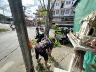 ดับเพลิงแม่สอด ออกตัดต้นไม้(มะยม) ตามคำร้องฯ บริเวณร้านขายเสื้อผ้า สี่แยกทางไปเทศบาลนครแม่สอด