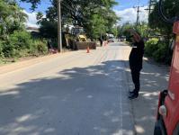 ดับเพลิงแม่สอด ออกเก็บกิ่งไม้และขยะในคลองสะพานชุมชนร่วมแรงก่อนถึงบ้านหัวฝาย