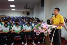 ผอ.กองยุทธศาสตร์และงบประมาณ ได้รับเกียรติเป็นวิทยากร ให้ความรู้แก่นักเรียนโรงเรียนเทศบาลเฉลิมพระเกียรติสมเด็จพระเทพรัตนราชสุดา ฯ สยามบรมราชกุมารี   