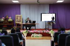 ผอ.กองยุทธศาสตร์และงบประมาณ ได้รับเกียรติเป็นวิทยากร ให้ความรู้แก่นักเรียนโรงเรียนเทศบาลเฉลิมพระเกียรติสมเด็จพระเทพรัตนราชสุดา ฯ สยามบรมราชกุมารี   