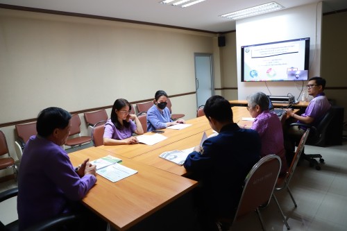 กองยุทธศาสตร์และงบประมาณ เข้าร่วมการอบรม เรื่อง การตรวจสอบข้อมูลหมุดหมายแผนพัฒนาเศรษฐกิจและสังคมแห่งชาติ ฉบับที่ 13 (พ.ศ.2566 - 2570) ในแผนพัฒนาขององค์กรปกครองส่วนท้องถิ่น (ผ่าน Facebook Live)