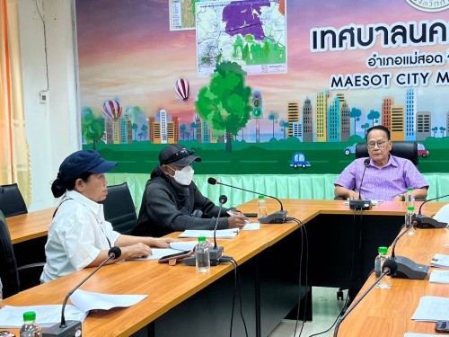 การประชุมชี้แจ้งปรับเปลี่ยนรูปแบบการก่อสร้างฯ