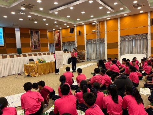 กองช่างสุขาภิบาล จัดโครงการอบรมการพัฒนาศักยภาพการจัดการขยะมูลฝอยของภาคีเครือข่าย ในพื้นที่เทศบาลนครแม่สอด