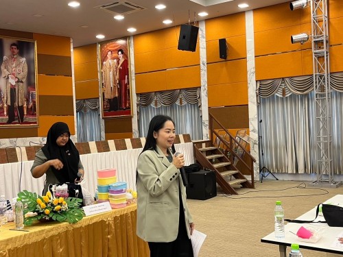 กองช่างสุขาภิบาล จัดโครงการอบรมการพัฒนาศักยภาพการจัดการขยะมูลฝอยของภาคีเครือข่าย ในพื้นที่เทศบาลนครแม่สอด