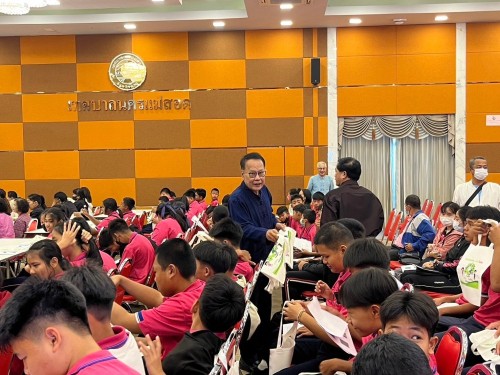 กองช่างสุขาภิบาล จัดโครงการอบรมการพัฒนาศักยภาพการจัดการขยะมูลฝอยของภาคีเครือข่าย ในพื้นที่เทศบาลนครแม่สอด