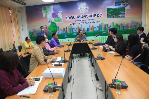 กองยุทธศาสตร์และงบประมาณ ต้อนรับ ผู้อำนวยการสำนักอนุญาตประกอบกิจการโครงข่าย สิ่งอำนวยความสะดวก และเครื่องวิทยุคมนาคม พร้อมคณะ