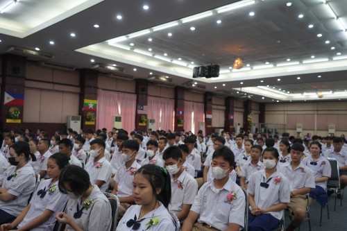 เทศบาลนครแม่สอดจัดกิจกรรมปัจฉิมนิเทศนักเรียนที่สำเร็จการศึกษา ประจำปีการศึกษา 2567