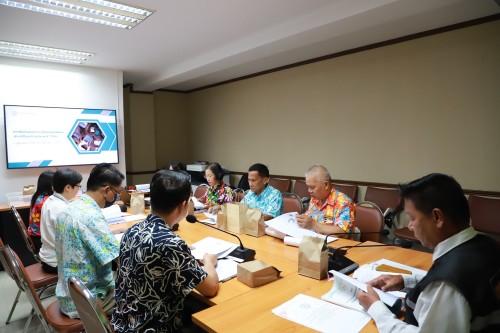 กองยุทธศาสตร์และงบประมาณ จัดประชุมคณะกรรมการติดตามและประเมินผลแผนพัฒนาเทศบาลนครแม่สอด ประจำปีงบประมาณ พ.ศ. 2567