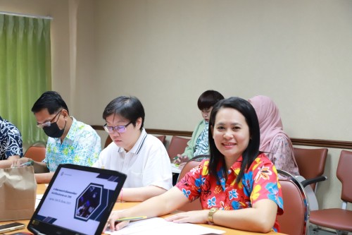 กองยุทธศาสตร์และงบประมาณ จัดประชุมคณะกรรมการติดตามและประเมินผลแผนพัฒนาเทศบาลนครแม่สอด ประจำปีงบประมาณ พ.ศ. 2567