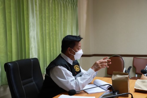 กองยุทธศาสตร์และงบประมาณ จัดประชุมคณะกรรมการติดตามและประเมินผลแผนพัฒนาเทศบาลนครแม่สอด ประจำปีงบประมาณ พ.ศ. 2567