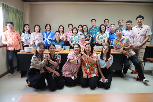 จัดกิจกรรมรดน้ำขอพร เนื่องในประเพณีสงกรานต์ ประจำปี 2567