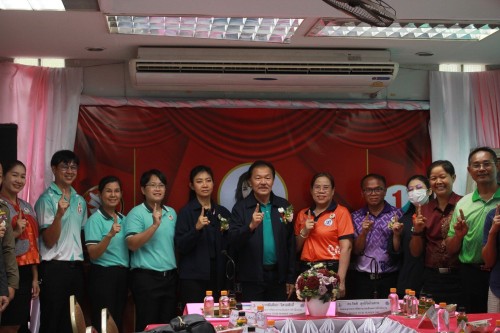 กองยุทธศาสตร์และงบประมาณ เข้าร่วมประชุมการติดตามประเมินผลการดำเนินงานชมรม TO BE NUMBER ONE