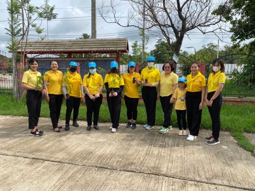 วันศุกร์ ที่ 31 พฤษภาคม 2567 ผู้อำนวยการกองคลัง พร้อมด้วยพนักงานเทศบาลและลูกจ้างกองคลัง ร่วมกิจกรรมวันต้นไม้ประจำปีของชาติ พ.ศ. 2567 โดยร่วมกันปลูกต้นไม้ ณ โรงเรียนกีฬาเทศบาลนครแม่สอด