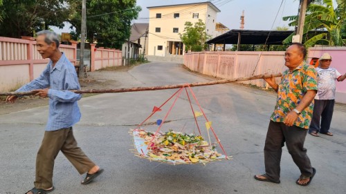 ปราชญ์ชาวบ้าน คุณจำลอง แสงราช สืบชะตาชุมชน