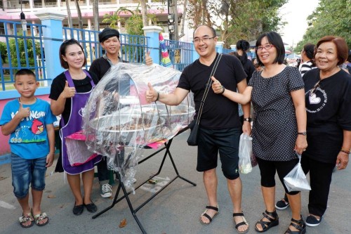 ป้าศรี ขนมเส่งเผ่ ฮาละหว่า