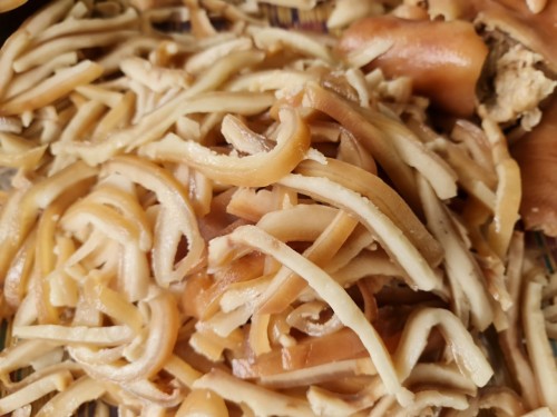 น้ำพริกแคบหมู กลุ่มพัฒนาสตรี ชุมชนประชารักษ์ 