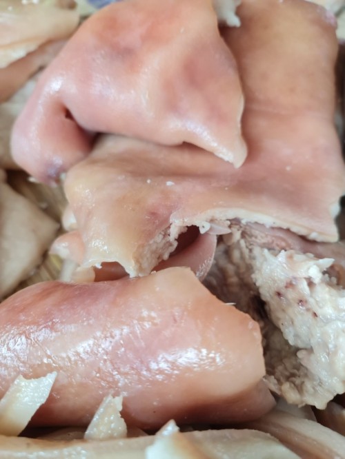 น้ำพริกแคบหมู กลุ่มพัฒนาสตรี ชุมชนประชารักษ์ 