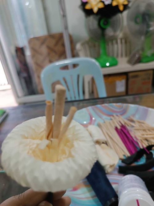 ดอกไม้จันทร์ นางทองใบ ยะคำนะ