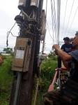 งานไฟฟ้า ได้ออกพื้นที่ซ่อมแซมไฟฟ้าส่องสว่างถนนสาธารณะในเขตชุมชนต่าง ๆ