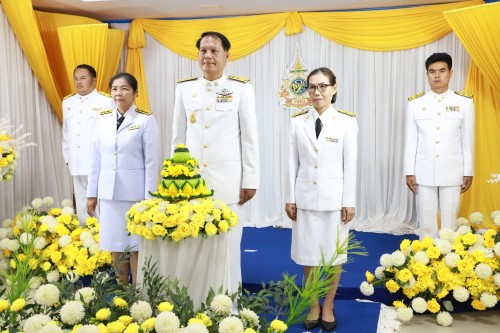 กองยุทธศาสตร์และงบประมาณ ฝ่ายวิเทศสัมพันธ์ จัดให้มีการบันทึกเทปถวายพระพรชัยมงคล เนื่องในโอกาสมหามงคลที่พระบาทสมเด็จพระเจ้าอยู่หัวทรงเจริญพระชนมพรรษา 72 พรรษา