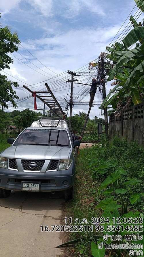 เจ้าหน้าที่กองยุทธศาสตร์และงบประมาณ ดำเนินการตามคำร้องขอซ่อมแซมเคเบิ้ลทีวี เพื่อการศึกษาเทศบาลนครแม่สอด