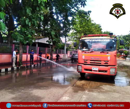 ดับเพลิงนครแม่สอด ดำเนินการฉีดล้างทำความสะอาด บริเวณเรือนจำอำเภอแม่สอด