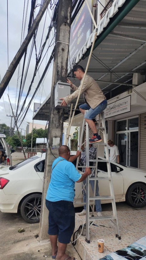 เจ้าหน้าที่กองยุทธศาสตร์และงบประมาณ ดำเนินการตามคำร้องขอซ่อมแซมเคเบิ้ลทีวี และขอใช้ข้อมูลจากกล้องวงจรปิด