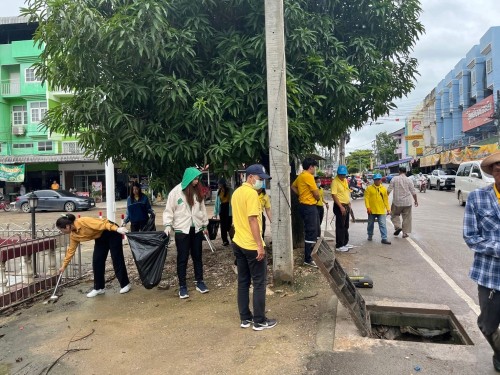 กองช่างสุขาภิบาลได้เข้าร่วมกิจกรรมจิตอาสาพัฒนาปรับปรุงภูมิทัศน์เฉลิมพระเกียรติ พระบาทสมเด็จพระเจ้าอยู่หัว เนื่องในโอกาสพระราชพิธีมหามงคลเฉลิมพระชนมพรรษา 6 รอบ 28 กรกฎาคม 2567