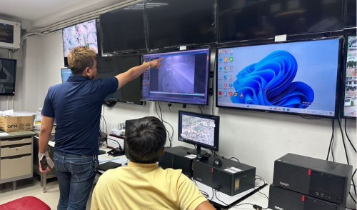 เจ้าหน้าที่กองยุทธศาสตร์และงบประมาณ ดำเนินการตามคำร้องเพื่อขอซ่อมแซมเคเบิ้ลทีวี และขอใช้ข้อมูลจากกล้องวงจรปิด