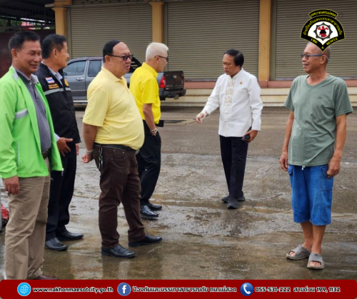 ดับเพลิงนครแม่สอด ดำเนินการฉีดล้างทำความสะอาด บริเวณแม่สอดมูลนิธิสามัคคีการกุศล