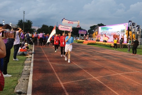 เทศบาลนครแม่สอดขอแสดงความยินดีกับคณะครูและนักเรียนที่คว้ารางวัลการแข่งขันกีฬานักเรียนองค์กรปกครองส่วนท้องถิ่นแห่งประเทศไทย รอบชิงชนะเลิศระดับประเทศ “หอโหวด 101 เกมส์” 