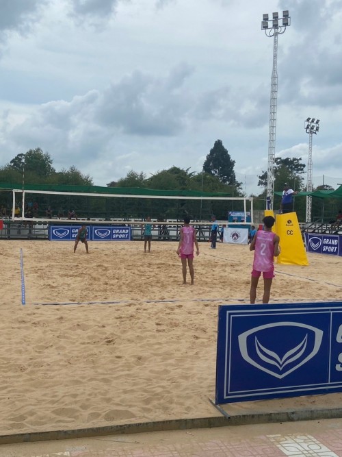 เทศบาลนครแม่สอดขอแสดงความยินดีกับคณะครูและนักเรียนที่คว้ารางวัลการแข่งขันกีฬานักเรียนองค์กรปกครองส่วนท้องถิ่นแห่งประเทศไทย รอบชิงชนะเลิศระดับประเทศ “หอโหวด 101 เกมส์” 