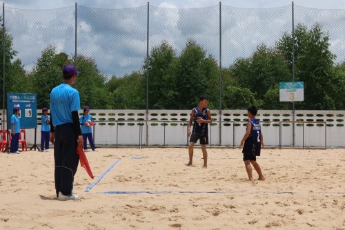 เทศบาลนครแม่สอดขอแสดงความยินดีกับคณะครูและนักเรียนที่คว้ารางวัลการแข่งขันกีฬานักเรียนองค์กรปกครองส่วนท้องถิ่นแห่งประเทศไทย รอบชิงชนะเลิศระดับประเทศ “หอโหวด 101 เกมส์” 