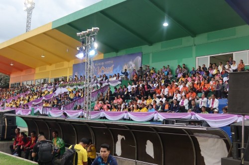 เทศบาลนครแม่สอดขอแสดงความยินดีกับคณะครูและนักเรียนที่คว้ารางวัลการแข่งขันกีฬานักเรียนองค์กรปกครองส่วนท้องถิ่นแห่งประเทศไทย รอบชิงชนะเลิศระดับประเทศ “หอโหวด 101 เกมส์” 