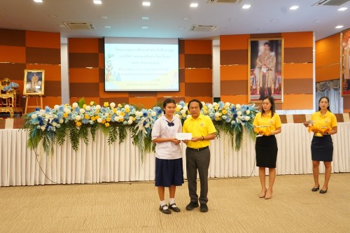เทศบาลนครแม่สอดจัดกิจกรรมโครงการทุนการศึกษาสำหรับนักศึกษาและการให้ความช่วยเหลือนักเรียนในเขตเทศบาลนครแม่สอด ประจำปีงบประมาณ 2567