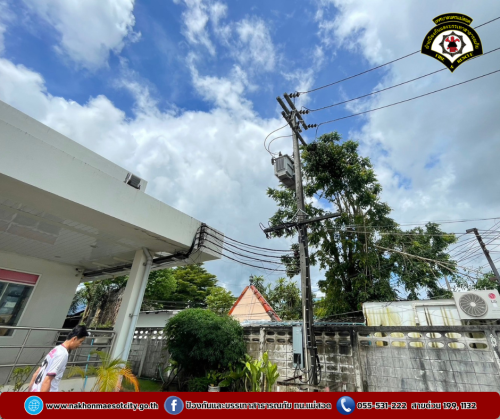 ดับเพลิงนครแม่สอด ออกระงับเหตุเพลิงไหม้สายไฟฟ้า สายสื่อสาร บริเวณไปรษณีย์ แม่สอด