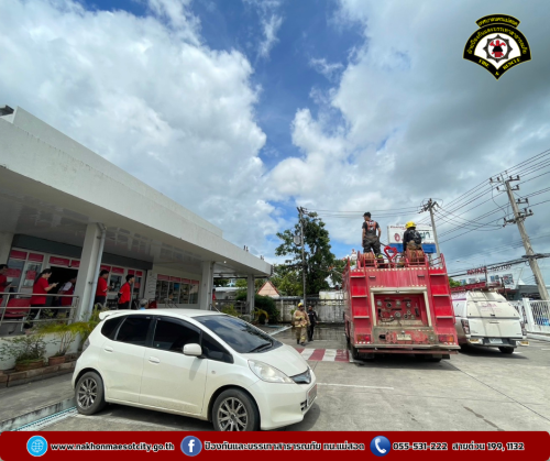 ดับเพลิงนครแม่สอด ออกระงับเหตุเพลิงไหม้สายไฟฟ้า สายสื่อสาร บริเวณไปรษณีย์ แม่สอด