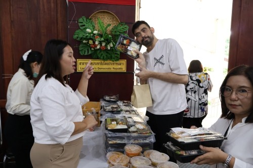 กองการเจ้าหน้าที่ จัดโครงการฝึกอบรมส่งเสริมคุณธรรมจริยธรรมบุคลากรในสังกัดเทศบาลนครแม่สอด 
