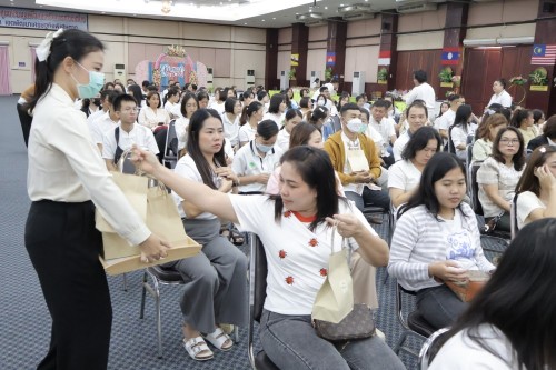 กองการเจ้าหน้าที่ จัดโครงการฝึกอบรมส่งเสริมคุณธรรมจริยธรรมบุคลากรในสังกัดเทศบาลนครแม่สอด 