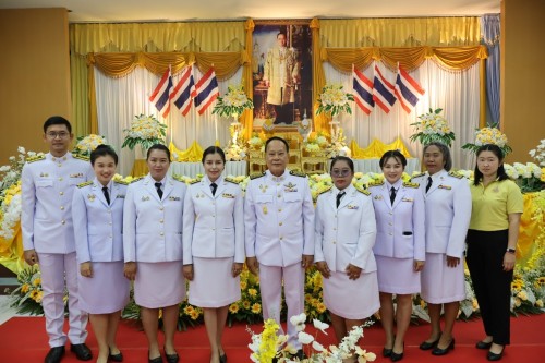 กองการเจ้าหน้าที่ ร่วมถวายพวงมาลาเนื่องในวันคล้ายวันสวรรคตของพระบาทสมเด็จพระปรมินทรมหาภูมิพลอดุลยเดชบรมมนาถบพิตร 13 ตุลาคม 2567