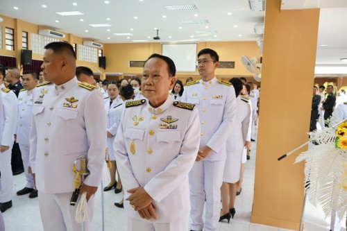 กองการเจ้าหน้าที่ ร่วมถวายพวงมาลาเนื่องในวันคล้ายวันสวรรคตของพระบาทสมเด็จพระปรมินทรมหาภูมิพลอดุลยเดชบรมมนาถบพิตร 13 ตุลาคม 2567