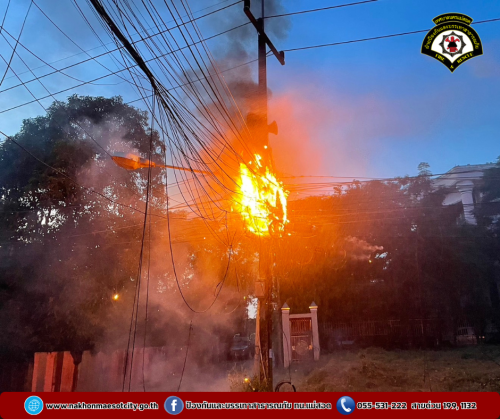 ดับเพลิงนครแม่สอด ออกระงับเหตุไฟฟ้าลัดวงจร บริเวณใกล้เคียงเซเว่นสาขา รพ.แม่สอด-ราม