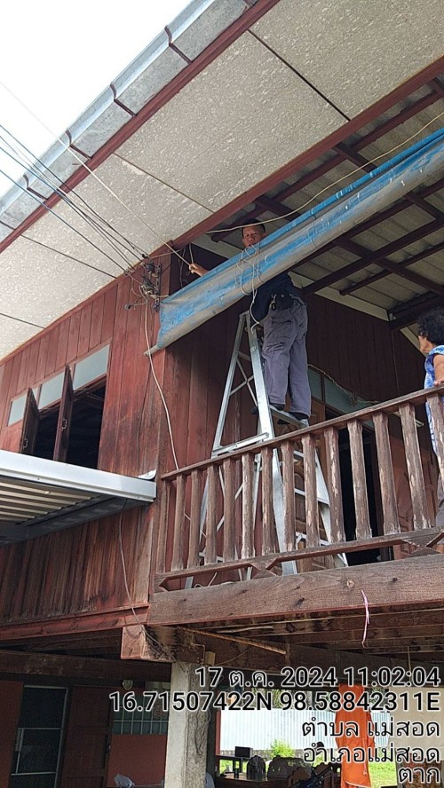 เจ้าหน้าที่กองยุทธศาสตร์และงบประมาณ ดำเนินการตามคำร้องขอติดตั้งเคเบิ้ลทีวี เพื่อการศึกษาเทศบาลนครแม่สอด