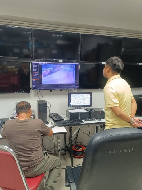 เจ้าหน้าที่กองยุทธศาสตร์และงบประมาณ  ดำเนินการตามคำขอใช้ข้อมูลจากกล้องวงจรปิด