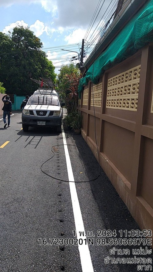 เจ้าหน้าที่กองยุทธศาสตร์และงบประมาณ ดำเนินการตามคำร้องขอติดตั้งและซ่อมแซมเคเบิ้ลทีวี เพื่อการศึกษาเทศบาลนครแม่สอด