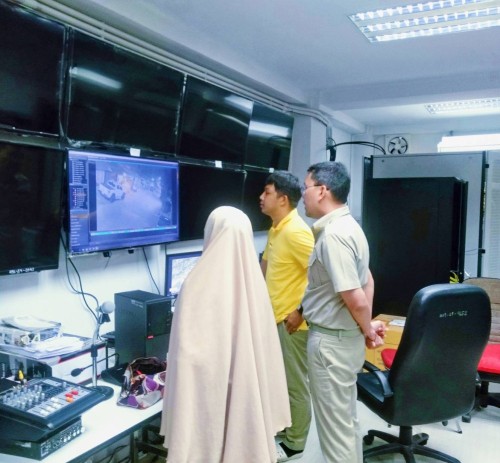 เจ้าหน้าที่กองยุทธศาสตร์และงบประมาณ ดำเนินการตามคำขอใช้ข้อมูลจากกล้องวงจรปิด