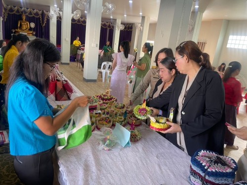 เข้าร่วมการประชุมสภากาแฟสัญจร ของกลุ่มพัฒนาสตรี ครั้งที่ 7 เพื่อพบปะแลขับเคลื่อนงานของกลุ่มพัฒนาสตรีเทศบาลนครแม่สอด ณ วัดดอนไชย
