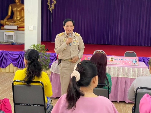 เข้าร่วมการประชุมสภากาแฟสัญจร ของกลุ่มพัฒนาสตรี ครั้งที่ 7 เพื่อพบปะแลขับเคลื่อนงานของกลุ่มพัฒนาสตรีเทศบาลนครแม่สอด ณ วัดดอนไชย