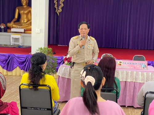 เข้าร่วมการประชุมสภากาแฟสัญจร ของกลุ่มพัฒนาสตรี ครั้งที่ 7 เพื่อพบปะแลขับเคลื่อนงานของกลุ่มพัฒนาสตรีเทศบาลนครแม่สอด ณ วัดดอนไชย